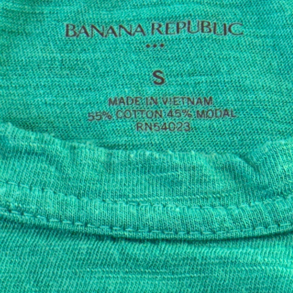 Banana Republic Green Logo T-Shirt - Size Small Preowned - Picture 4 of 9